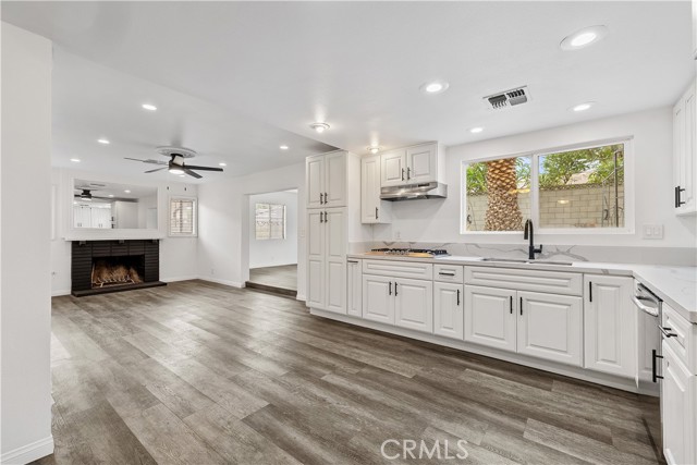Property photo of 3137 E. Valley View Ave