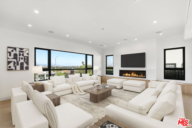 Property photo of 5280 Sanchez DR