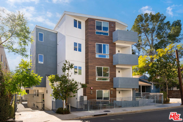 Property photo of 11912 Laurelwood DR