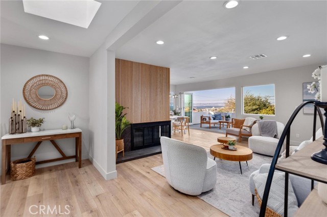 Property photo of 221 Via Los Miradores