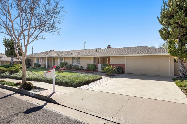 Property photo of 712 Toussau