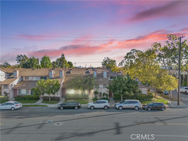 Property photo of 3392 Elm AV