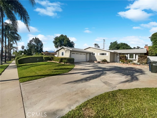 Property photo of 529 Esther WY