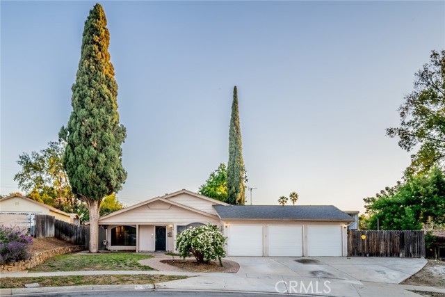 Property photo of 306 Felisa CT