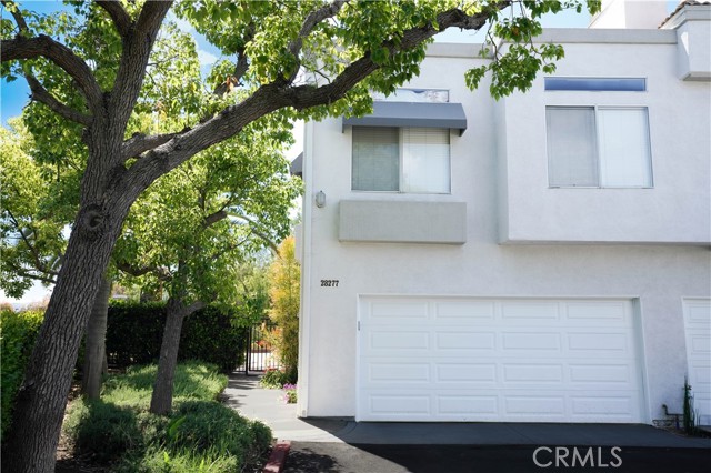 Property photo of 28277 Via Fierro