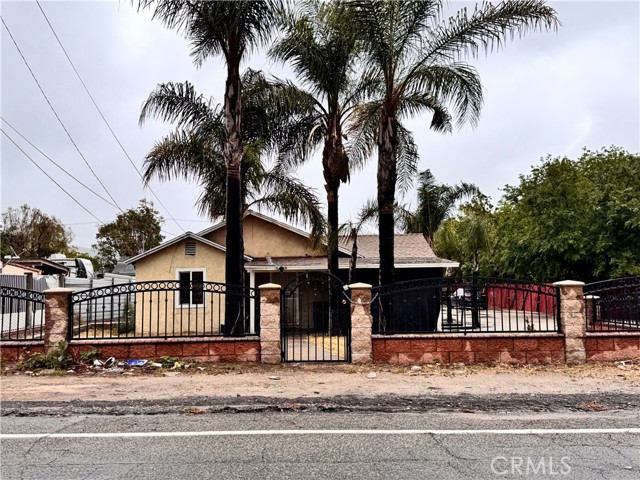 Property photo of 3083 N Macy ST
