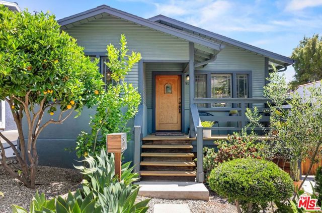 Property photo of 515 N Avenue 49