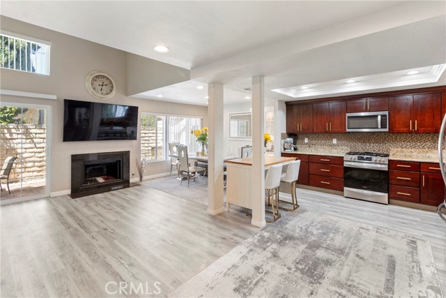 Property photo of 20645 Roscoe BL