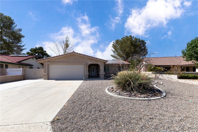 Property photo of 15090 Orchard Hill LN
