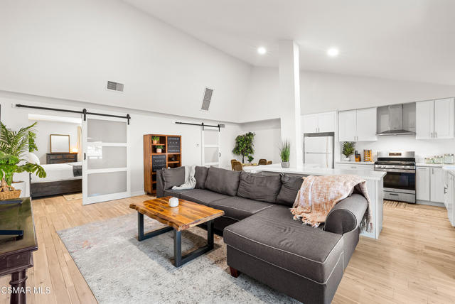 Photo of 31550 Agoura Rd