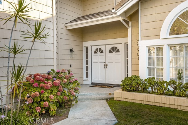 Property photo of 29901 Weatherwood