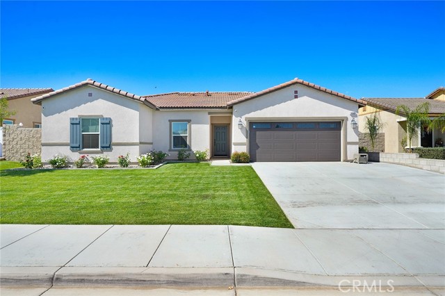 Property photo of 26083 Redoak ST