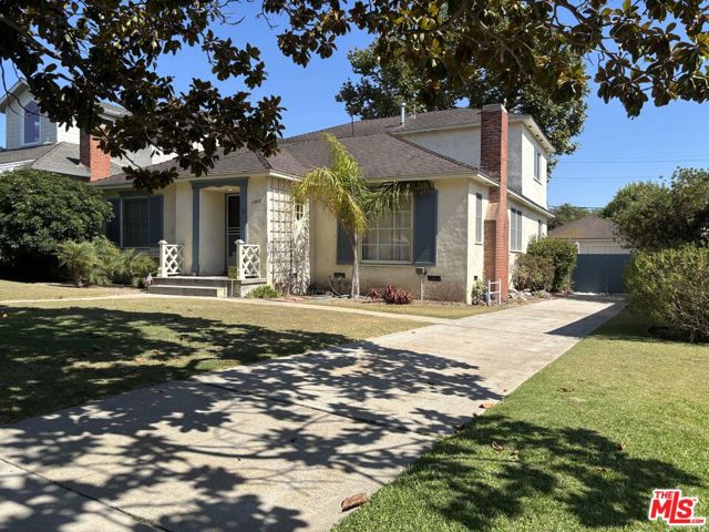 Property photo of 7346 W 83rd ST