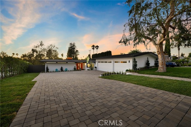 Property photo of 5491 Rockledge DR