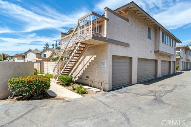Property photo of 1831 Ewing CT