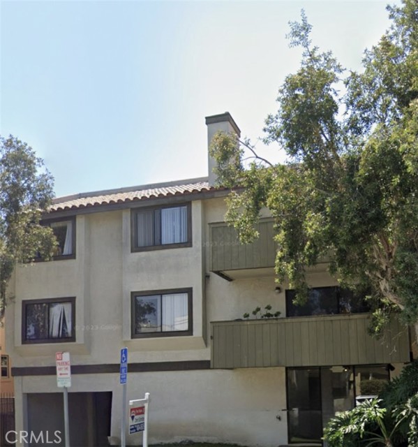 Property photo of 1758 E 2nd ST