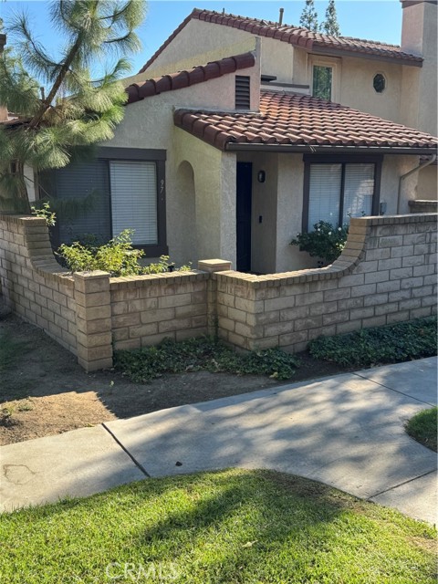 Property photo of 9764 Louise WY