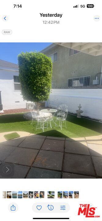 Property photo of 2575 S Barrington AV