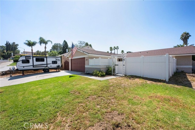 Photo of 6141 Bluffwood Drive