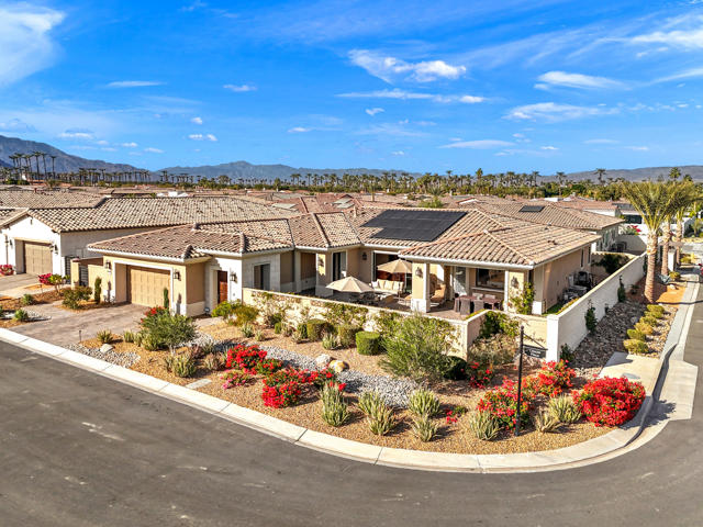 Property photo of 75224 Citadel PL