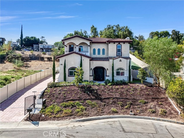 Property photo of 451 Avenida Esplendor