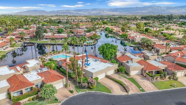 Property photo of 165 Lake Shore DR