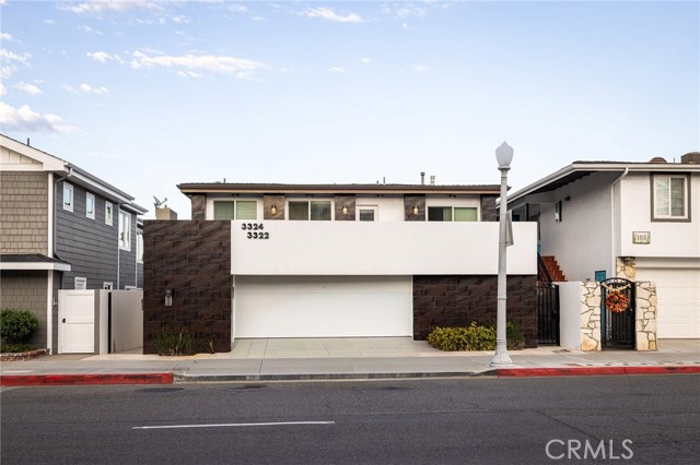 Property photo of 3322 Via Lido