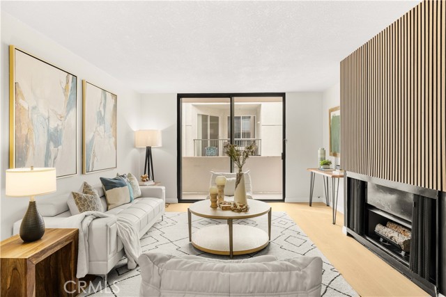 Property photo of 421 S La Fayette Park PL