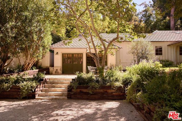 Property photo of 3142 Brookdale RD