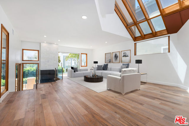 Property photo of 117 Ketch MA