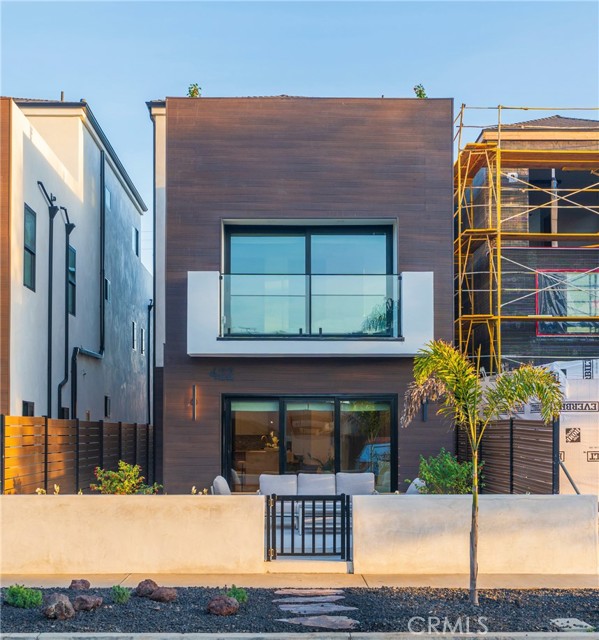 Property photo of 422 20th ST