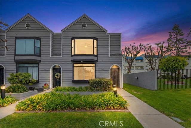 Property photo of 3913 Candlewood ST