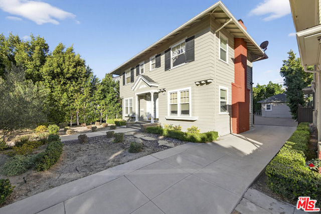 Property photo of 416 S Van Ness AV