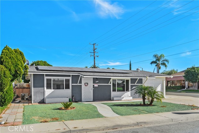 Property photo of 890 S Inez St. ST