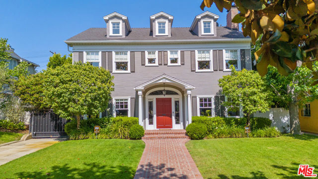 Property photo of 236 S Irving BL