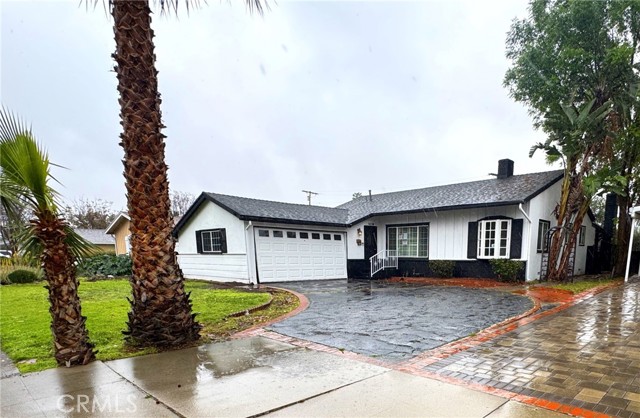 Property photo of 14230 Enadia WY