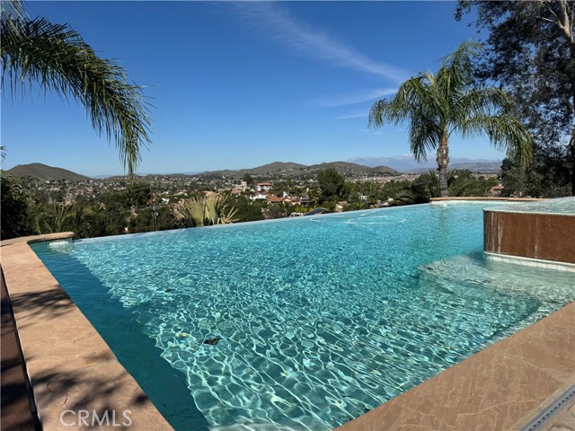 Property photo of 30861 Blackhorse DR