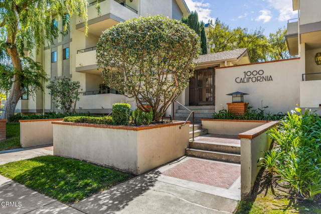 Property photo of 330 Cordova ST