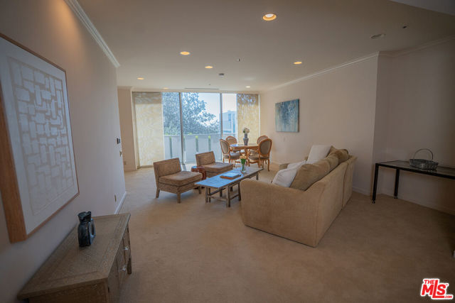 Property photo of 10375 Wilshire BL