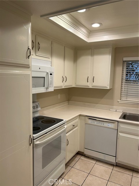 Property photo of 2370 Via Mariposa