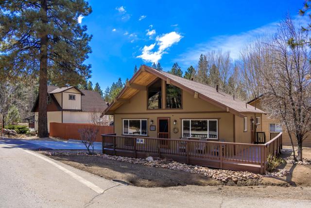Property photo of 880 Edgemoor RD