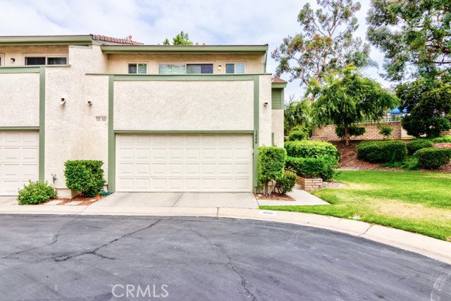 Property photo of 1666 Albany CT