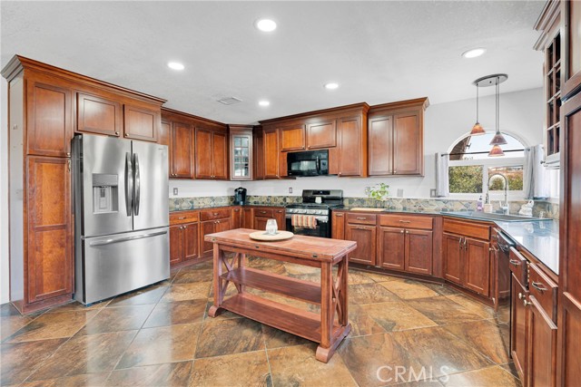 Property photo of 16597 Odell AV