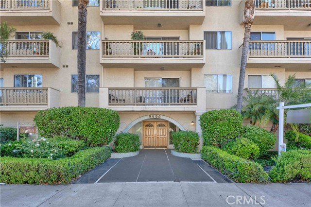 Property photo of 5400 Lindley AV