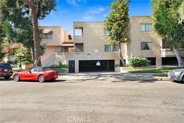 Property photo of 8020 Langdon AV