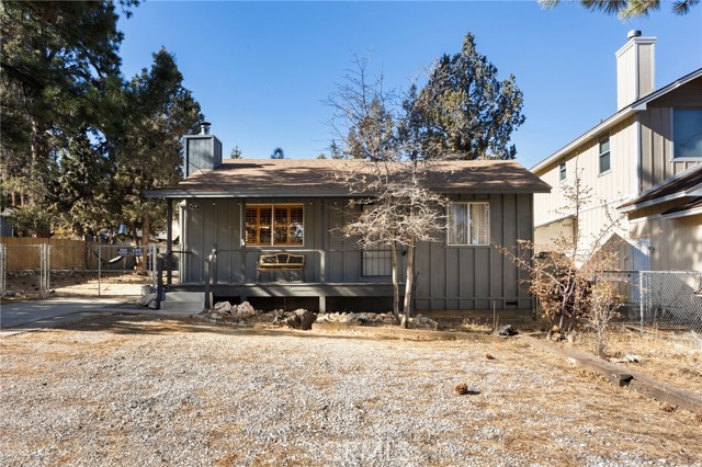 Property photo of 130 Maple LN