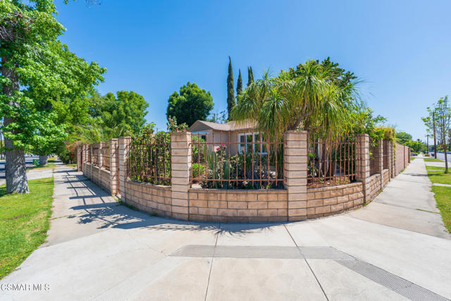 Property photo of 6120 Zelzah AV