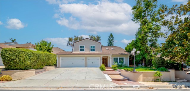 Photo of 1748 Peacock Ln