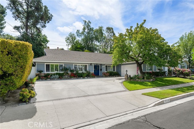 Property photo of 8204 Clemens AV