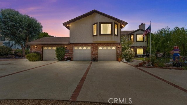 Property photo of 12943 Lupine CT